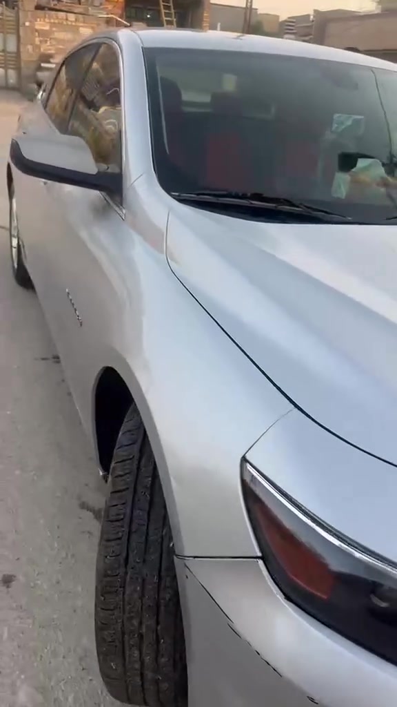 للبيع: شوفرليت ماليبو LT موديل 2018
المحرك: 1500 توربو، اقتصادي ونشط.

المسافة المقطوعة: أكثر من86

الرقم والملكية: السليمانية (السيارة باسمي تحويل أو وكالة مضمونة).

المكان: بغداد .

الضرر : الحادث باب السائق مصلح بأمريكا الارباك درگه والبرده موضح بالصور  باقي السيارة مكفول.

السعر: 110 ورقة 

الوضع العام: السيارة بحالة ممتازة وجاهزة للاستخدام.

للتواصل والاستفسار: ***********

نص مكتوب في الصور:
- ZHYAR CENTER سه‌نته‌ری ژیار بۆ پشكنینی بۆیاخی ئۆتۆمبێل بۆیاخ كردن و پۆلیشی هه‌موو جۆره‌ ئۆتۆمبێلێكی نوی ( *********** ) ژ. ئۆتۆمبێل : 19766 ژ. شانسی : تێبینی : ده‌ عا می پێنه‌وه‌ بۆیاخه‌ ده رگای ما یه‌ ت كرا وه  ره‌ وه‌ جوری ئۆتۆمبێل : malibu به روار : ٢٠٢٤/٠٥/٠٤ شوینکاری ژیار *********** بۆیاخ له‌ زگه پارچه‌ی گۆراوی پۆلادی بۆیاخ کردنی ئۆتۆمبیل سارد و کارت تێبینی: پشكنینی پړاوه‌ له‌گه‌ڵ سۆنه‌ر ناكرئ. له‌سه‌ر داواكاری ده‌كرت ، پارچه‌ی پلاستید ، ته‌رزی چاككراو ، كرانهوه‌ ، هه‌ر شوینیکی نادیار و دفن زمانی نی یه . ئه‌م پشكنینه بو ماوه‌ی (٤) كاتژمیر لئی به‌رپرسین.