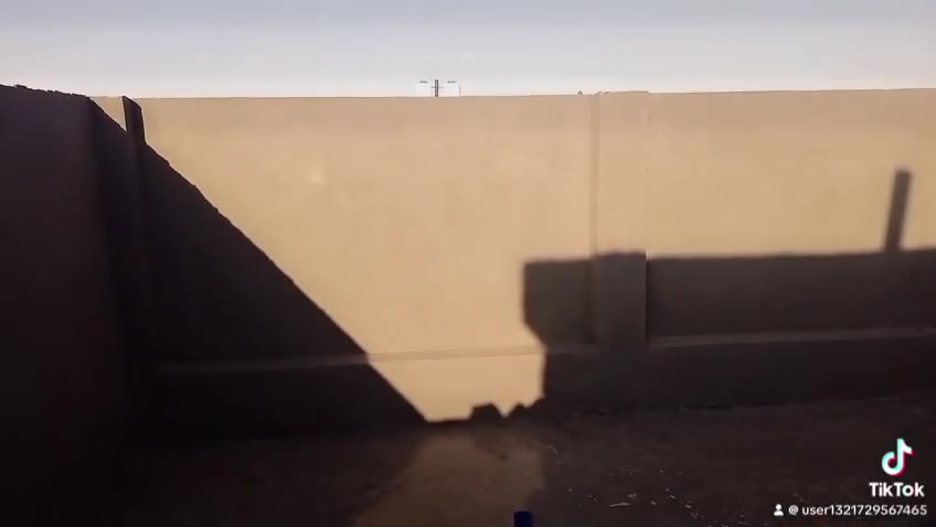 السلام عليكم خلفة لبخ اسمنت متفرق حالياً مكاني بغداد الزعفرانية رقمي بي واتساب *********** شغل مرتب أسعار مناسبة
