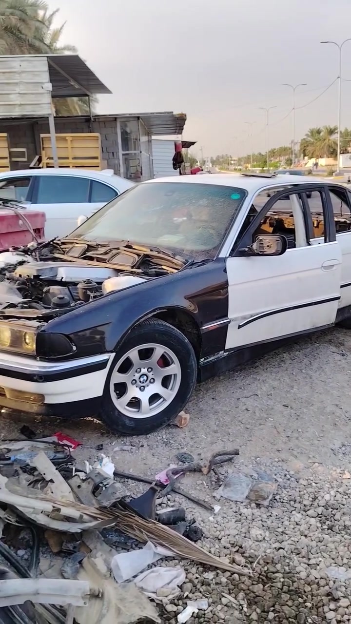 سلام عليكم من رخصة الادمن المحترم تم تفصيخ خفاش ٧٤٠ مكاني بابل ناحية النيل ***********
