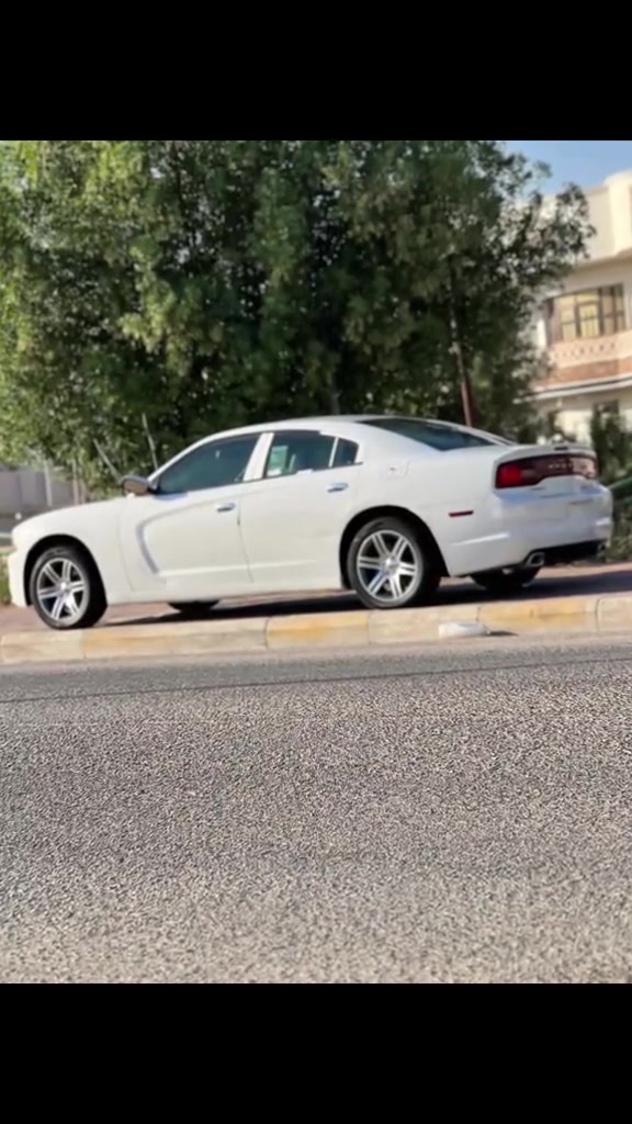 السلام عليكم
جارجر 14سياره فول فول مواصفات للأخير سياره بيه جاملغ خلفي نص صبغ وبيه ملاحظات بسيطه كير مكينه اكسل حداديه تبريد كله كفاله تخم تأير جديد كشن حار وبارد رقم بغداد بسمي تحويل مباشر مكان كوت مركز ***********
