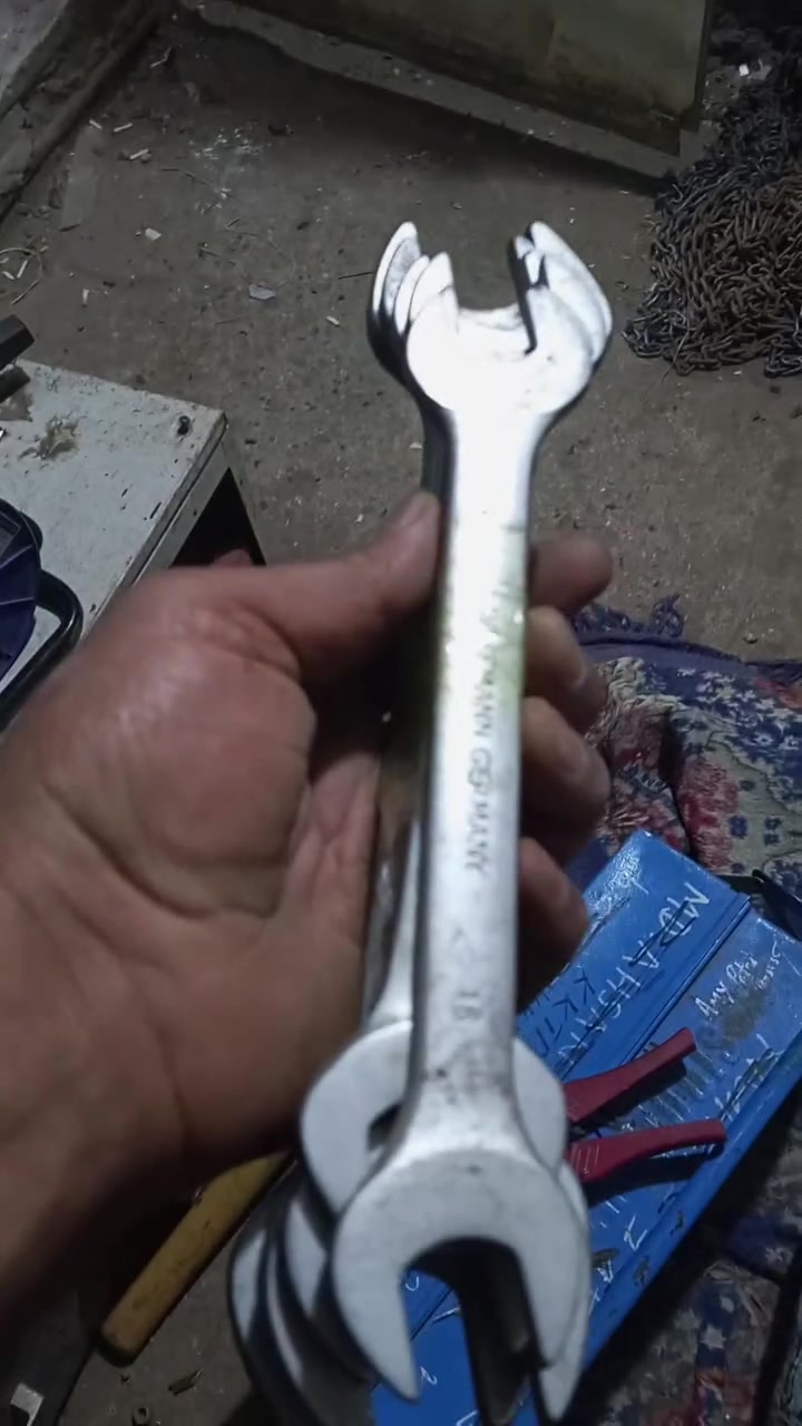 قطع غيار • توصيل