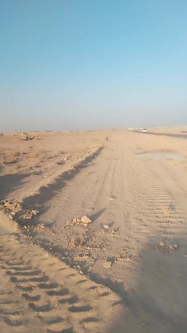أرض • قرب باب مجمع المستقبل • للبيع