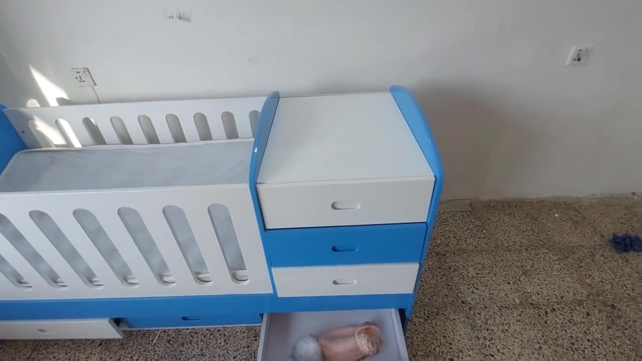 بغداد غزالية   ***********     ١٢٥ الف
