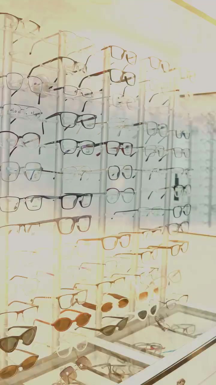 د. أحمد عبد الكريم يحيى 👁️

أخصائي طب وجراحة العيون
حاصل على شهادة البورد العربي في طب وجراحة العيون.

تستقبل عيادتنا، كافة حالات وأمراض العيون، مع الحرص الدائم على تقديم أفضل رعاية طبية وخدمة متميزة لمرضانا.

📍 العنوان: الصويرة – مجمع عكه الطبي
📞 للحجز والاستفسار: ***********

نسعى دائماً لتقديم الأفضل لكم 🌹
نتمنى لكم دوام الصحة والسلامة.
