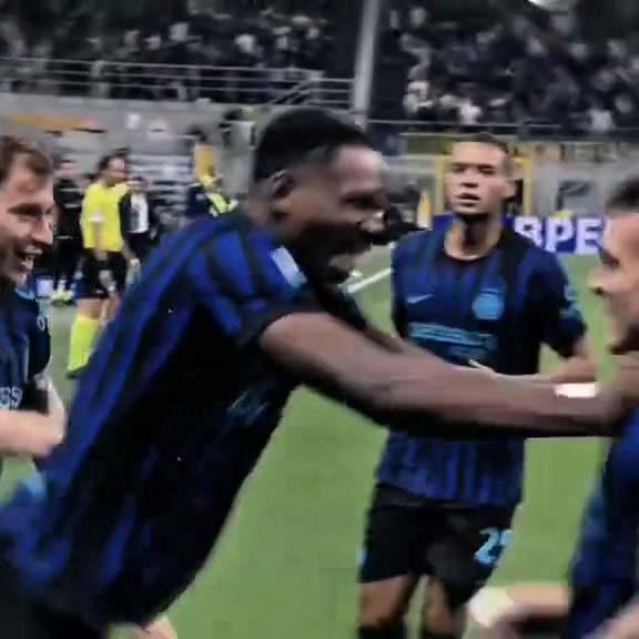 😂🔥 توقّع مباراة ريال مدريد × إنتر واربح! 
🎯 توقّع النتيجة الصحيحة للمباراة
🎁 والفائز يحصل على بيتزا 🍕 أو وجبة من اختياره!

😅 تاك لصديقك البرشلوني وخليه يتوقع… يمكن يفاجئنا! 😂🔵🔴

📲 شارك توقعك بالتعليقات قبل بداية المباراة

📞 للتوصيل:وتساب

***********
***********2

🔥 توقّعها صح… واختار وجبتك! 🍕🍔
