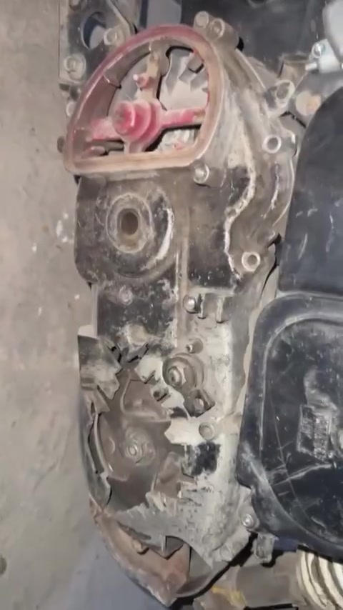 سلام عليكم عدله لبيع او المراوس بشي قوي بدون نطايح رجائا
دراجه مكينته قويه شلعه ومعدل خير من الله بيها صدر امامي رياضي اصلي تايرات جدد 
وياله اصلي نجمه ملاح دراجه كامله لحيه دواخل سوادات شوته فلتر شوته واقيه الطين كامله على اخر حبايه كهربائيات و قبق فلاوين بيها قبق كلجات رياضي مال نوزل صالنصه بلادي واقيه ملاح قبق فلاوين قطره دهن كهربائيات شغاله
سعره 550 وبيها مجال مكينه شغل مضبوط وصافيه نكره بكل وقت
مكاني بغداد بياع رقمي ***********
