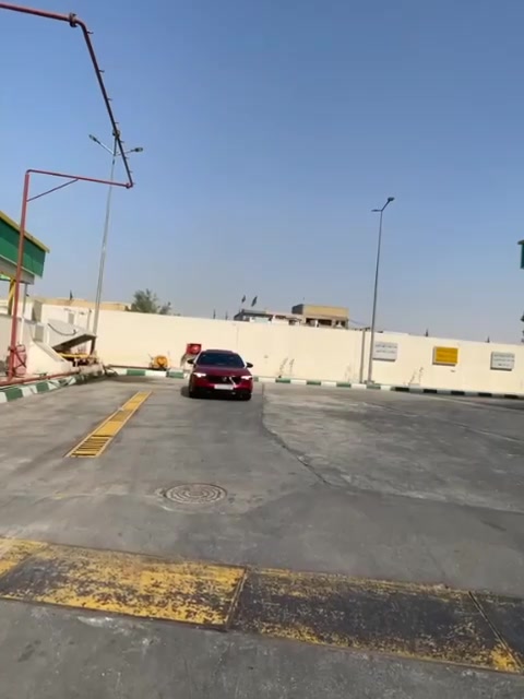 هوندا اكورد موديل 2023 هايبرد سبورت 
 رقم بغداد
السيارة ماشيه ١٠٠ الف
ضرر جاملق وبنيد 

١٦٥ وبيها مجال 

 4 أنظمة قيادة (eco, sport, normal )

فول مواصفات 

تشغيل عن بعد

عداد دجتال متغير 

جام صفحتيين اوتو 

• شاشة كبيرة ١٢ انج كاربلي
 
•فتحه سلايد

• كاميرا خلفية 3 انظمة دوارة

• كراسي ٢ كهرباء مال السايق خزن ميموري تدفئة كشنات
 
• رادار امامي

• مانع تصادم

• محدد مسار 

• تصحيح مسار

• شفتات بالستيرن

• مثبت سرعة

• مانع انزلاق

شحن وايرلس 

• دخول ذكي 

• هندبريك كهرباء اوتو

•لايت لد عالي ناصي

اوتو هولد للبريك
 
• حساسات ضغط هواء الإطارات

تايرات ٤ جدد امامي خلفي 

وبعد بيها هواي مواصفات

بيها نقص رادار امامي وحجر بيئة 

***********
