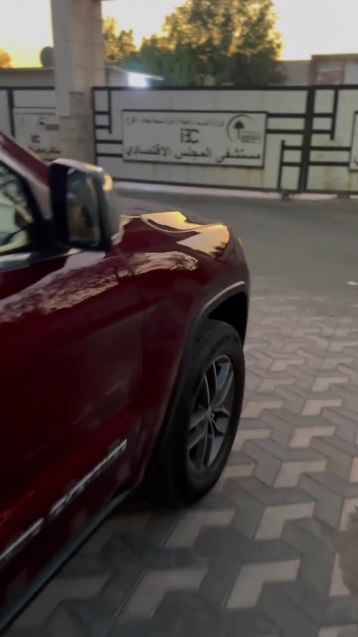 سلام عليكم للبيع جيب لاريدو 2017 وارد أمريكي حادث بنيد وجامل سونار مرفق ماشي 170 السيارة نظيفة مواصفات السيارة بصمة شفتات ستيرن التحكمات ستيرن ￼ شاشة كبيرة شاشة عطلات أنظمة قيادة سبورت ويكو كشنات كهرباء جلد مكينة 3600 استفسار *********** سكن بغداد سعر المطلوب 163$ وبيها مجال بسيط

