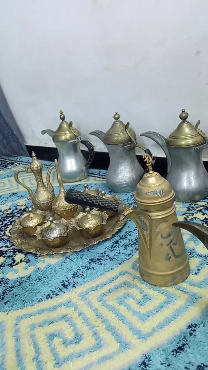 للبيع السعر (١٥٠(العنوان بغداد الحبيبيه (***********)
