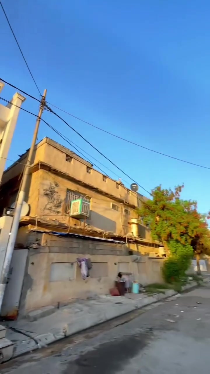 كركوك واحد آذار • ١٢٥م • فخمة