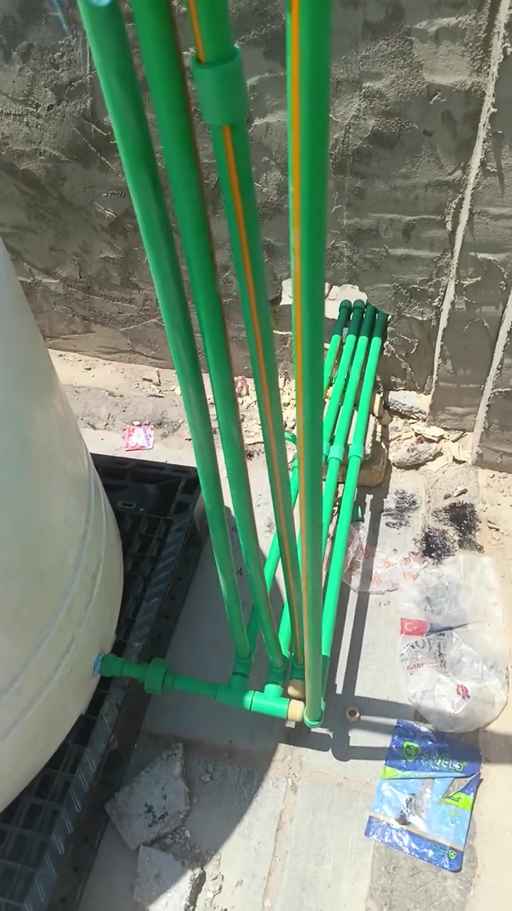 السلام عليكم ورحمه الله وبركاته تأسيس صحيات عامه سحب صونده من الاابي ربط مجاري شارع تقطير سبالت بابل حله ***********
