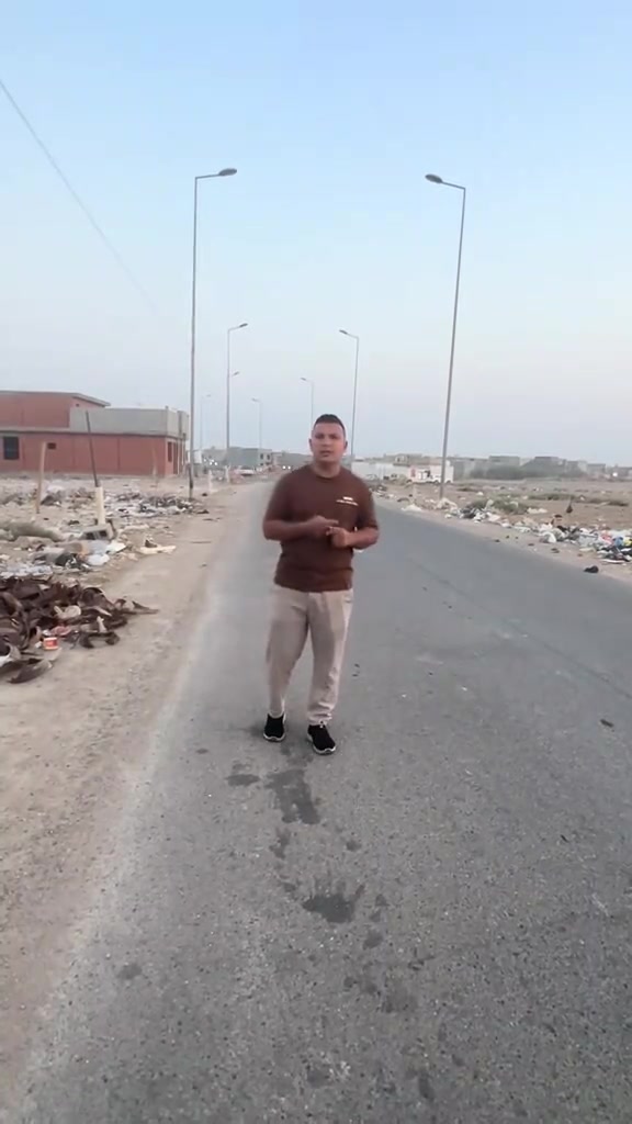 قطعة أرض 200متر بواجهه 10متر
سند زراعي تحويل مباشر 

قرب شارع الجاير 

5قطعة عن الشارع 

كل العليك الاتصال 👇 
***********/واتساب 

***********/اتصال
