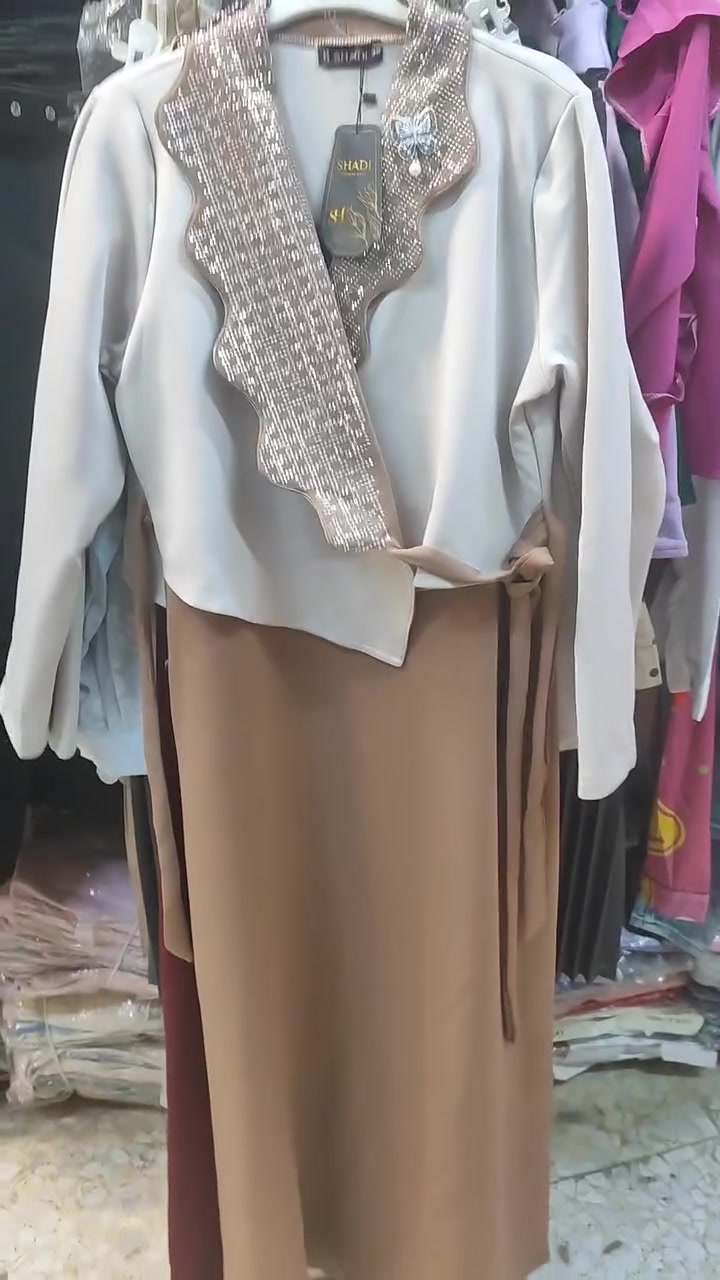 بابل • ملابس