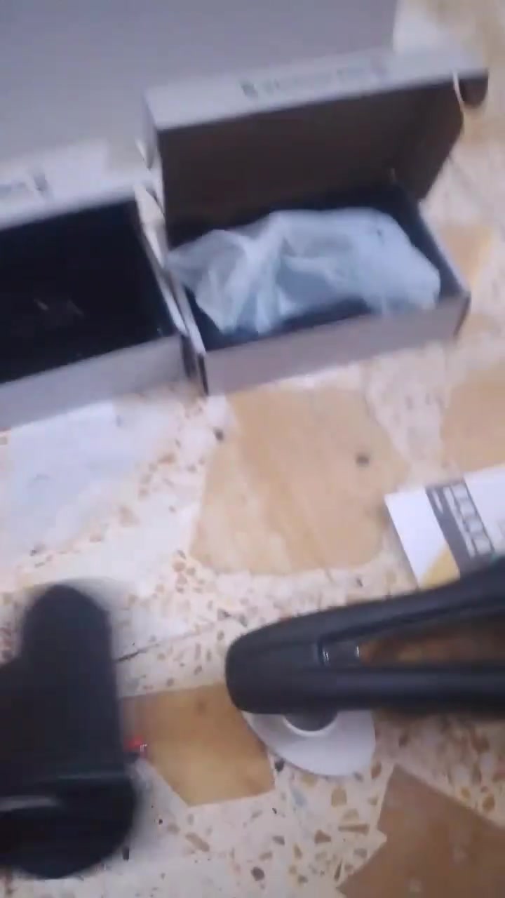 بلور هواء قوي قوي. ثلاث سرع وا فلاش اضاءه  اخر قطعتين عليهن خصم سعر القطعه 15 سعر نهائي نهائي وياه واير شحن وا ثنين تحويلات متوفر توصيل جميع المحافظات ***********
