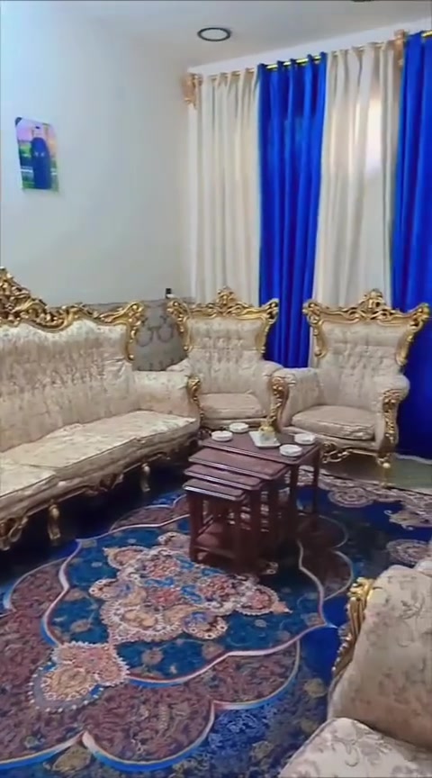 السلام عليكم تخم ملكي خشب الاصلي سعر 200 نضافة80% يحتاجله فقط تبديل اسفنج لان ناصي بغداد البلديات للتواصل خاص او علئ هذا الرقم
***********
