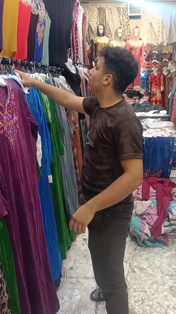 البيت الصيني • ملابس