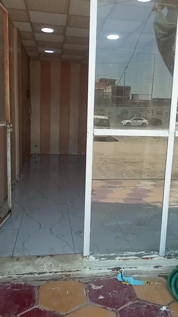شارع ٦٠ • ٢١متر • واجهة ٣م
