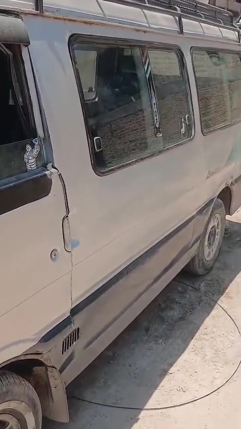 السلام عليكم شباب كيه بسته موديل 93 رقم أحمر 203 ذي قار مصفره هيه وغرامات ولا ربع مطلوبة راعيها موجود وحوش رجال تريد وكاله تريد تحوبل كير اكسن خير من الله المكينه بيها صوت  باور جديد عينه وصينيه جديد سلف جديد بس السياره يراد لها ترتيب مكان السياره حله نادر الرقم ***********
