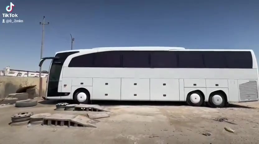 النجف • باص ٦١ راكب • مطلع من التعمير