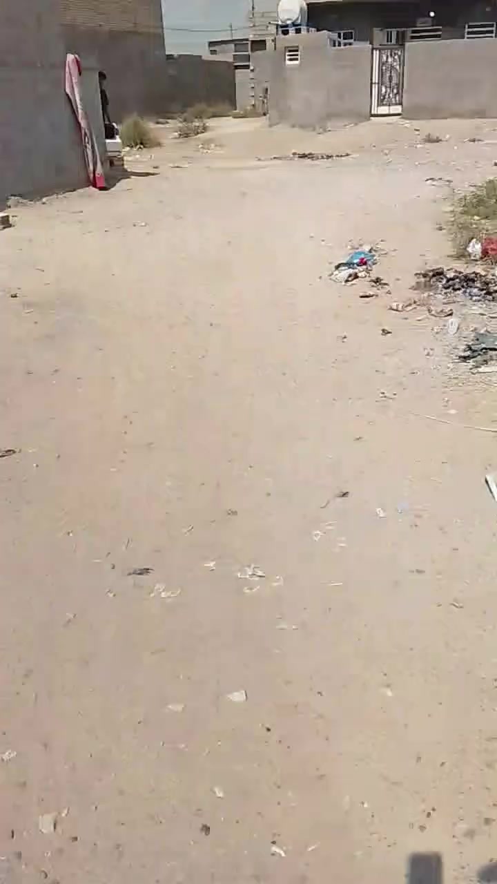 سلام عليكم كاع للبيع طابو زراعي تحول بل محكمه مباشر بسعر 29وبيها مجال  نهايه تبليط شارع بيت بنيه ع يمين رقمي بي وتساب الاستفسار ***********
