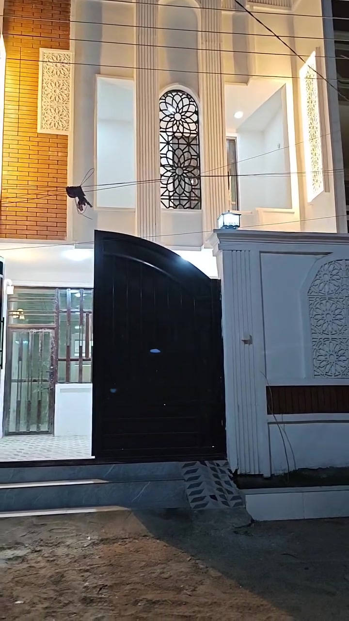 🏠 يا الله بيت للبيع في كربلاء 🏠
بيت للبيع مساحة 150 متر
📌 طابو صرف
📍 كربلاء – قضاء الحسينية – حي الرسول خلف مستشفى الحسينية
✨ بناء حديث غير مسكون
يتكون من:
▪️ 3 غرف نوم
▪️ صالة عدد 2
▪️ مطبخ
▪️ استقبال
▪️ صحيات داخلية وخارجية
📞 للاستفسار والاتصال: ***********
📲 واتساب متوفر
نستقبل كافة العروض للبيع والشراء العقاري في كربلاء وقضاء الحسينية 🏘️
