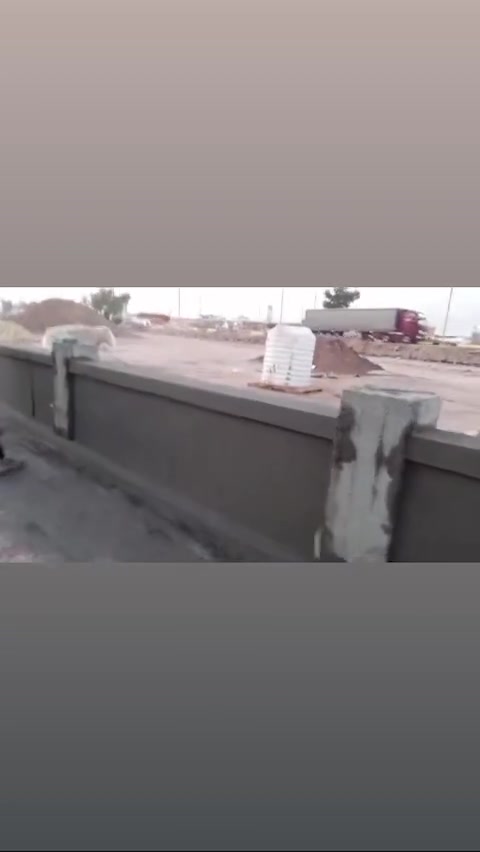 السلام عليكم كادر  لبخ سمنت جراره 2ونص السقل ٣ الف الطلس ٤ الف العمل درجه أولى رقم الهاتف ***********
