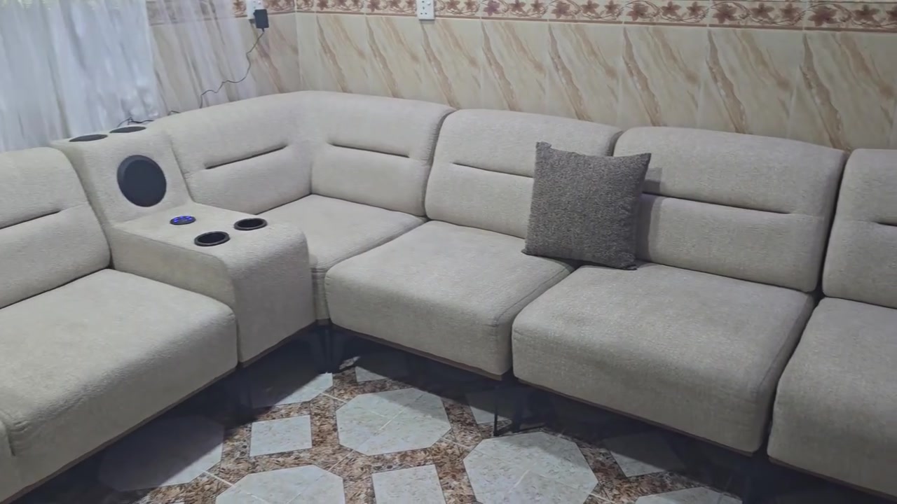 ديوان تركي عشر مقعد مستعمل السعر عل الوتساب***********

