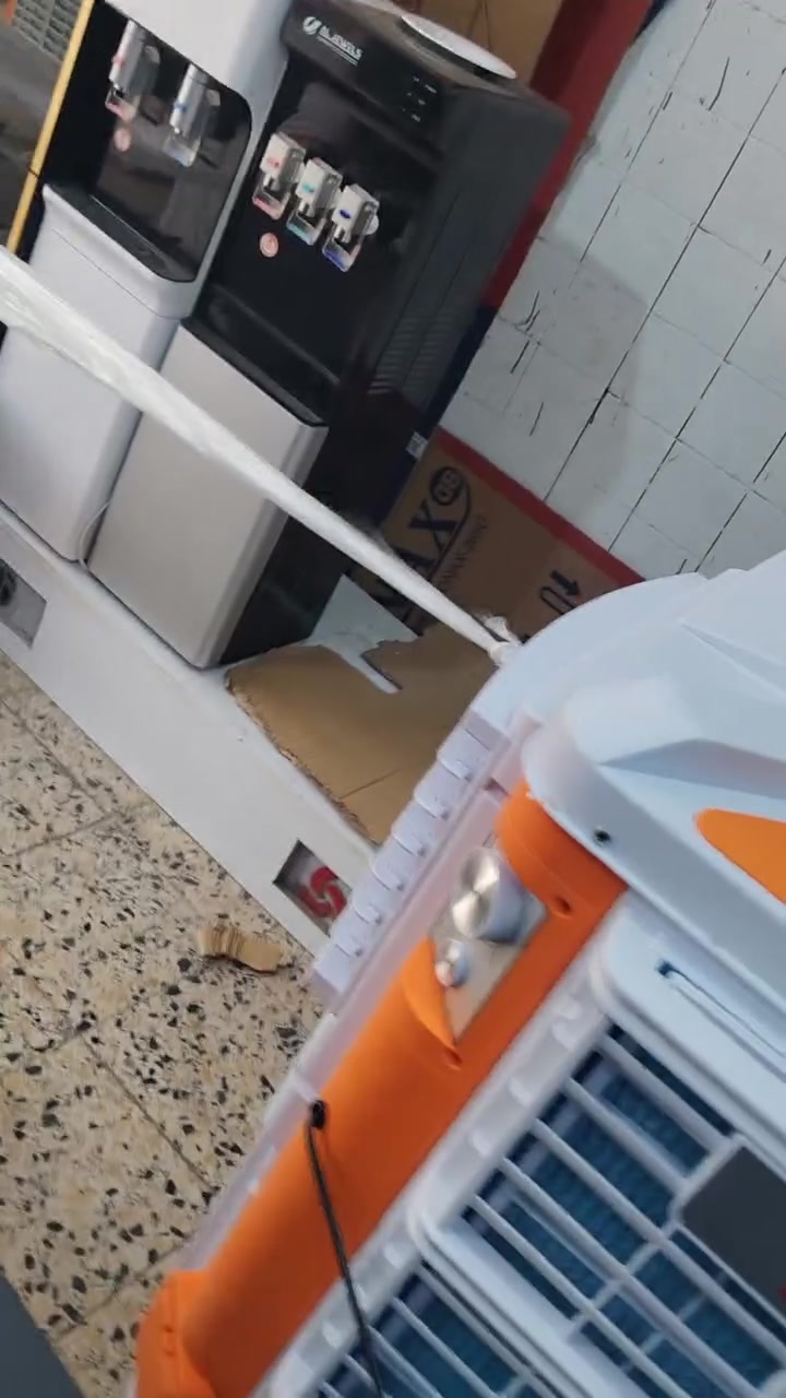 ***********
