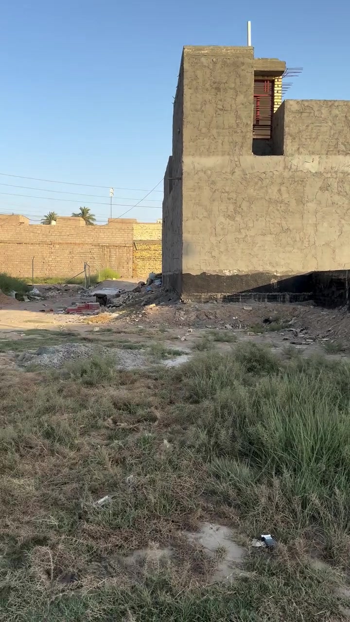 السلام عليكم قطعه ارض ١٥٠ متر تفاصيل داخل الفيديو عنوانها طوريج عشط خلف دكتور قتيبه واجه ١٠ نزال ١٥ السعر ٢٥ معه المجال 
٠مراجعه مكتب البراق للعقار  عنوان المكتب شارع ٤٠ كبال الطابو 
***********
