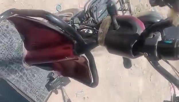 دراجه شحن مال معوقين نظيفه سعرها ب 700 وبيها مجال بسيط وهذا رقمي ***********
