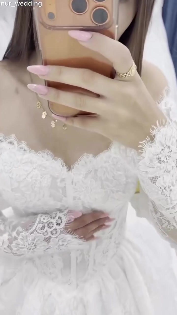 #الحله #الجمعيه #مجمع #بيروت

نص مكتوب في الصور:
- ur_wedding