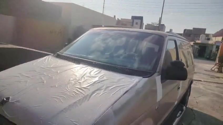 السلام عليكم كلايزر موديل ١٩٩٢ مكينه كايمه بيها صود بكن صدر جديد جديد حداديه جديده دعاميات جديده باتري جديد سياره جاهزا فقط بيها صوت بكن رقامها كامله المعامله ضال استلام لوحات للاستفسار  ***********
