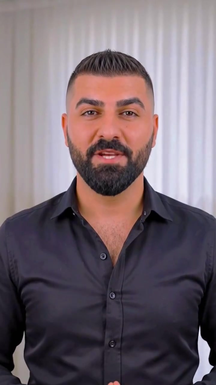 ⚡ دەگەڕێیت بەدوای لاپتۆپێک کە لە یەک کاتدا تابلێتیش بێت؟
کاتی ئەوە هاتوویت ئەزموونی خێرایی و شیکاری بکەیت بە بێئەوەی پارەیەکی خەیاڵی خەرج بکەیت!
🔥 Dell Latitude E5300 2-in-1 Touchscreen
ئێستا بە بەرزترین کوالێتی و خاوێنی لە Hiwa Store بەردەستە.
⚙️ تایبەتمەندییە تەکنیکییەکان:
 💻 مۆدێل: Dell Latitude E5300 2-in-1
 🚀 پرۆسێسەر: Intel Core i5 (8th Gen)
 ⚡ ڕام: 8GB DDR4
 💾 هارد: 256GB SSD (خێرایی زۆر بەرز)
 🖥️ شاشە: 13.3" Full HD Touchscreen (سوڕانەوەی ٣٦٠ پلە)
🎁 دیارییە تایبەتەکان (لەگەڵ هەر کڕینێکدا):
 ✏️ پێنووسی تاچ (Stylus Pen)
 🖱️ ماوس
 💼 جانتای شیکی لاپتۆپ

🏷️ نرخی تایبەت: تەنها ٣٩٠,٠٠٠ دینار
🚚 گەیاندن: بۆ سەرجەم شار و شارۆچکەکانی کوردستان بەردەستە!
📲 پەیوەندی و واتسئاپ: ***********
📥 داواکردن: ڕاستەوخۆ نامە بۆ پەیجی Hiwa Store بنێرە.

#HiwaStore #DellLatitude #Laptop #Touchscreen #TechKurd #کوردستان #لاپتۆپ
