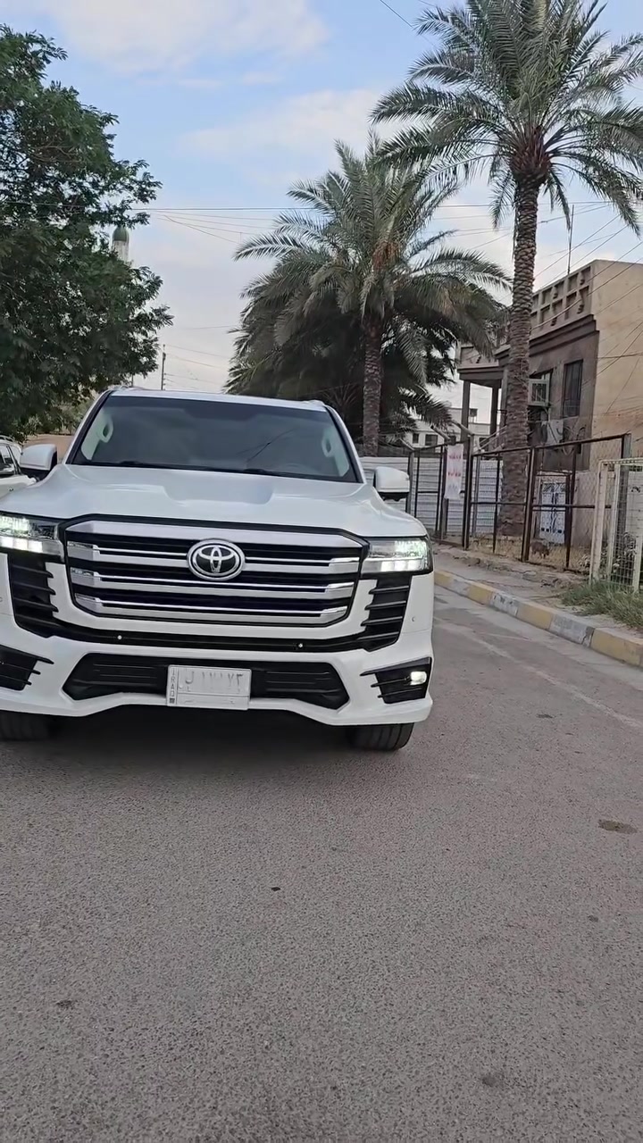 السلام عليكم لاندكروز ٢٠٢٣ رقم بغداد مميز السياره فئه البريم محرك ٦سلندر ٤٠٠٠تنفس طبيعي فئه GXRمحدث لمتد ماشيه ٤٠الف كيلو متر مكفوله من الضربه والصبغ والتعديل مواصفاتها ٤بيبان بصمه صندوك كهرباء ويل كب٢٠ كشنات جلد كشنات ٢كهرباء طفايه سلايت تشغيل عن بعد ايبادات خلفية هندبريك بصمة كاميرات ٣٦٠درجه حساسات دعاميه امامي خلفي زراك لايت ٤انظمه قياده شاحن واير ليس ثلاجه ٨ايرباك نظام الدف لوك لايت كهرباء فول صاج فول نيكل فول زنون وبعد بيها هوايه مواصفات السعر ٦١٥وبي مجال لاتصال*********** مكان السياره بغداد الغزاليه
