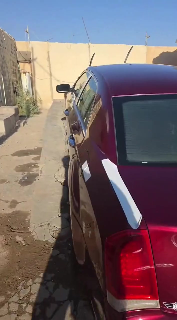 السلام عليكم اخوان اوباما 2018 رقم اربيل سنوية بسمي صار شهرين من جددت سنوية وارد كندي بيها بس جاملغ امامي بدون لغد ولاشاصي والباقي بيها مكانات كلير صغار سعرها جوة السوك السيارة تخم ويل مكسيكي اصلي جديد تايرات صار 4 ايام من شديتهن جدد ماناقصة ربع كاملة من كلشي مكاني الديوانية *********** ماعندك رصيد رمش واني اتصل
