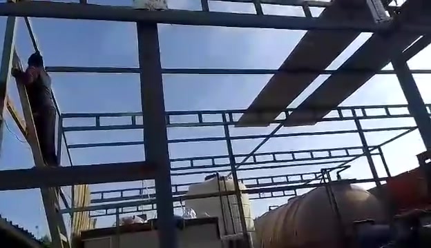 كربلاء  حداد متنقل ***********

نص مكتوب في الصور:
- 2024/08/18 12:00
- 2024-08-17 09:36