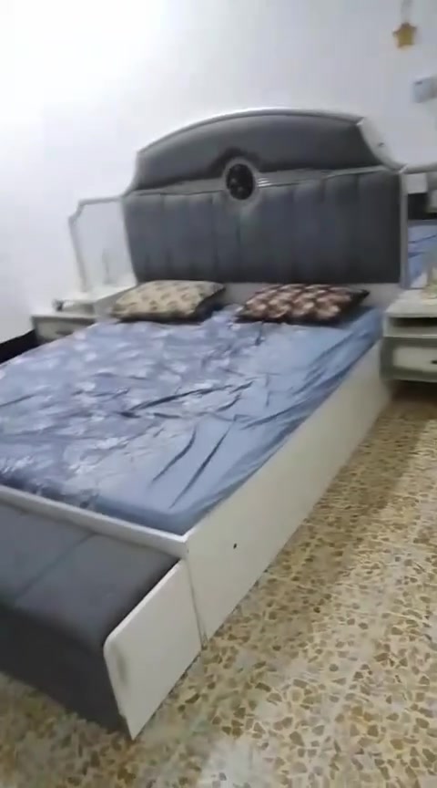 غرفه نوم تركي للبيع مكان موصل حي عامل السعر 650وبي مجال لشاري استفسار ع خاص رجآء
