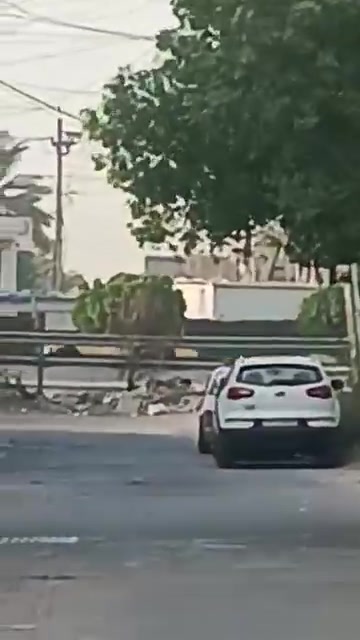 سلام عليكم البيع قطعه ارض مساح 125ونزال25 واجهيه5،،عنوان دوره شارع60غرب حلويات جدو ستفسار عله هاذه رقم،،،،،***********
