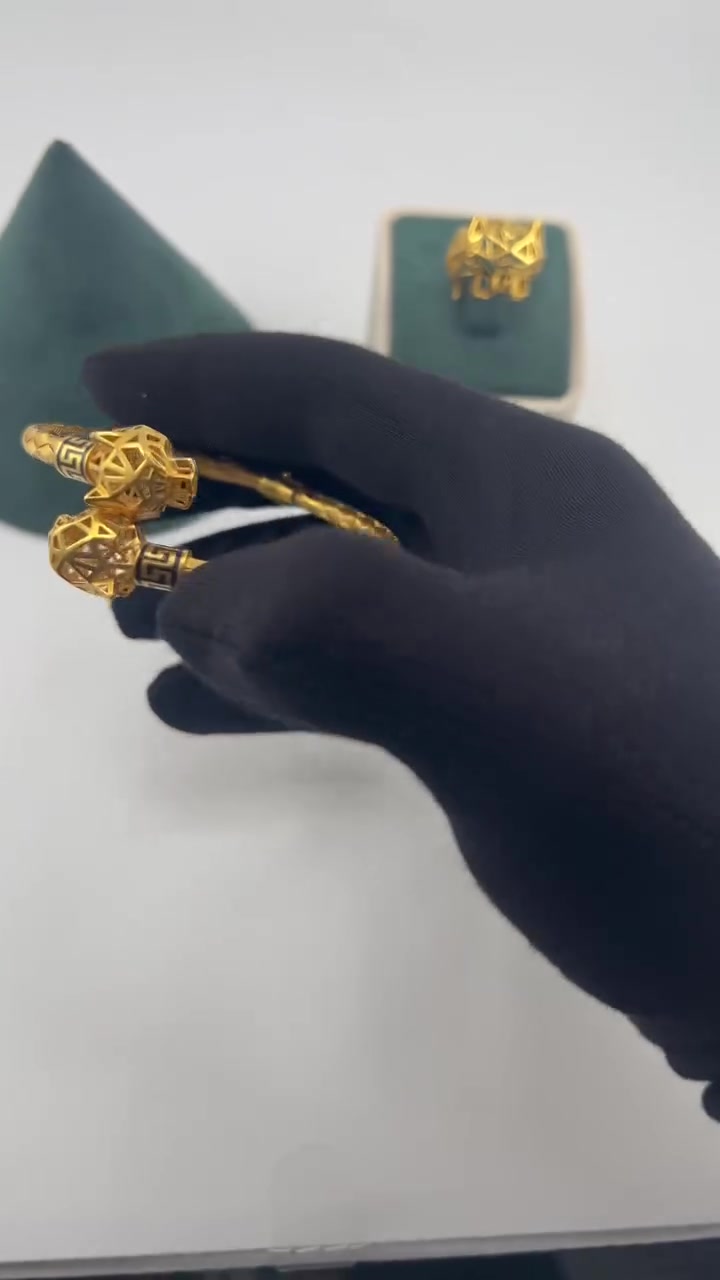 كولكشن اسوارات ثابت  + خاتم مميز يليق بكِ💍✨
☎️***********
📍الانبار هيت الجري مقابل شارع الحمام
