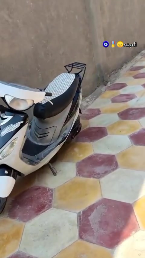 سلام عليكم
ماكس منغولي مفتوحه مره وحده دراجه خير من الله معدلها شرط طيران وشلعه حلوه مابيها اي نقص كلشي شغال كهربايئات كلها شغاله سلف غيرها كلشي شكلها بالواقع احلى من صور
 مكاني رميثه سعرها500وبيها مجال بسيط 
*********** اتصال+واتساب
اذا مو شراي اعبر المنشور
