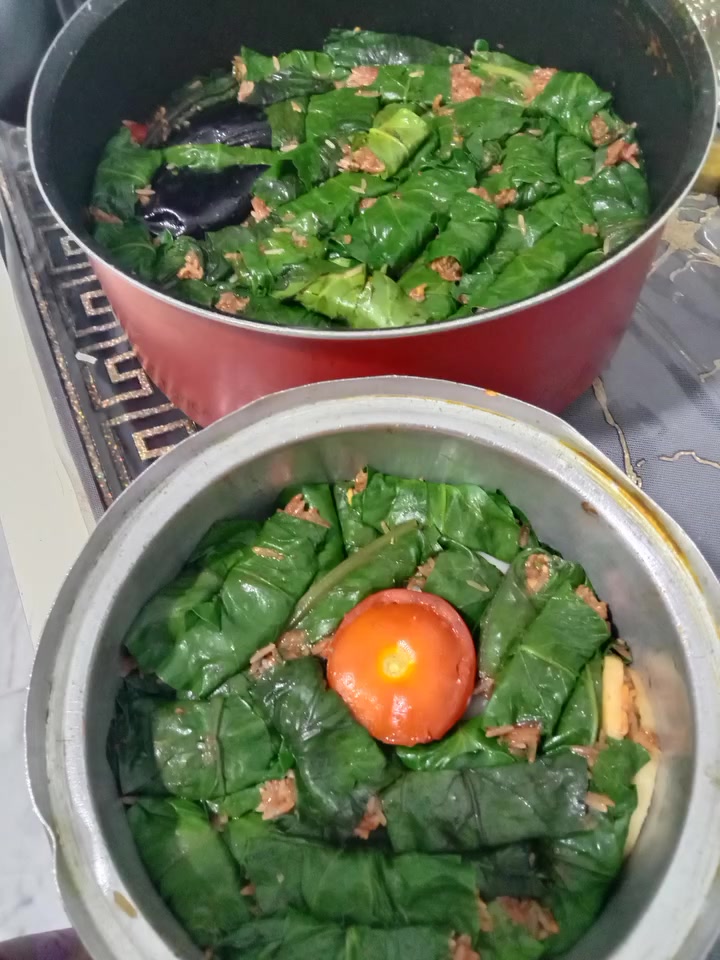 تجهيزاتي وشغلي شغل بيت يعني نضافه وترتيب 
اطلبي طلبج اليوم باجر يوصلج الطلب بأذن الله  تجهيزاتنا اكل بيت يعني نضافه وترتيب 

---

*كبتنا:* قرمشة ذهبية من برا، ومن جوا لحم مثروم . لحم تازه من الگصاب 

*بوركنا:* عجينة هشة وخفيفة، نحشيها لحم او جبن ،او سبانغ. او دجاج او زعتر 

*لحم بعجين:* لحم فريش مفروم يوم بيومه وبهاراتنا الخاصة. عجينة رقيقة ومخبوزة حار.

*الدولمة:* دولمة بيت خفيفة ونظيفة،  حامضة حلوة وكلشي بيها متوازن، طعمها يبقى بالبال.

*الكليجة:* تذوب بالحلگ، بسمن نظيف وتمر فاخر وجوز. شغل مرتب ونظيف.

شغلنا حجز مسبق، نطبخ على گد الطلب حتى كلشي يوصل الطلب باسرع وقت 
يوجد توصيل لكل مناطق بغداد 
راسلونا خاص او على الرقم ***********
وكل الهلا
