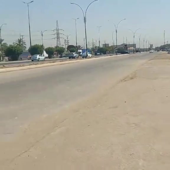 السلام عليكم 
بستان اقل الدونم مع بيت مساحتة ٤٠٠متر طابقين للبيع الموقع شارع كربلأ بغداد قرب سيطرة الوند خدمات كامله السعر ٣٢٥ مجال بسيط *********** طابو زراعي سند٢٥
