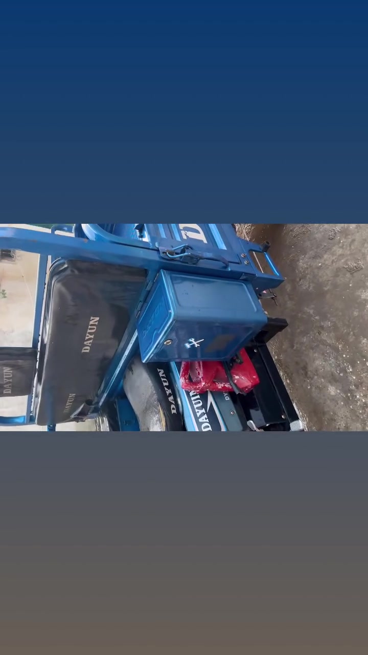 السلام عليكم ستوته دايوان للبيع موديل23،،، أوراق اصوليه كفالة عامه الستوته جديده رقمه كوت السعر 3مليون 

المكان واسط كوت الشراي يتصل ويدلل***********
