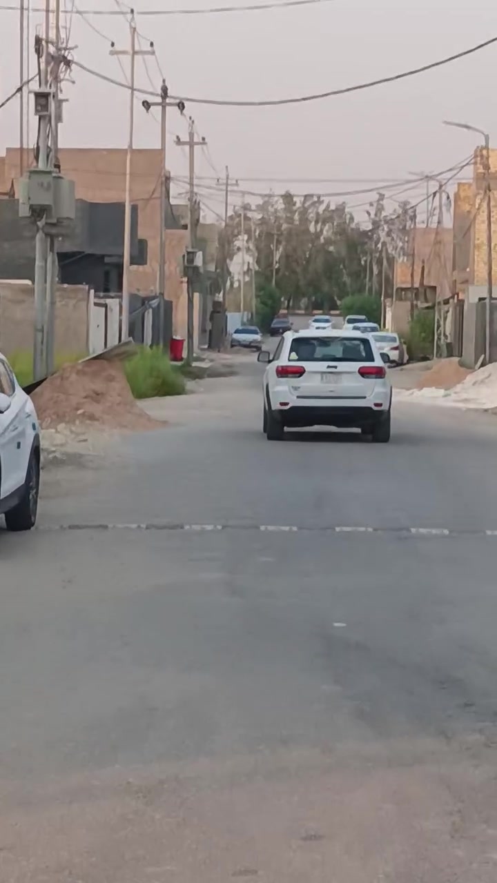قطعة زراعية للبيع 

طابو زراعي سند 25

الموقع // طريق حلة بغداد قبل كوين بارك 
في منطقة الكفاءات
قريبة على الشارع الرئيسي

منطقة هادئه ومقسمة تقسيم نظامي والشوارع عريضه ومبلطة
اغلب اهل المنطقة من الكفاءات منطقه اسم على مسمى .. موظفين واطباء واساتذه

كافة الخدمات متوفره

المساحة // مساحة القطعه 600 متر
ممكن تباع كامله وممكن يباع منها 300 متر

للاستفسار مراسله الصفحه او الاتصال

***********  يوجد واتساب

***********  يوجد وتساب 

نتشرف بأستقبال كافة عروضكم للبيع والشراء

( مكتب مدن للعقار ) حلة .. الاسكان 
شارع الطاقه / مقابل متنزه الاسكان المركزي
