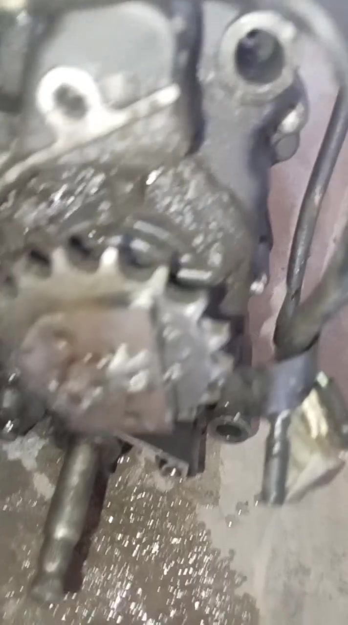 السلام عليكم
محرك دايوان 200cc للبيع
نقوصات بس فيشة مال عداد النمر و شفت مال دشلي
***********
