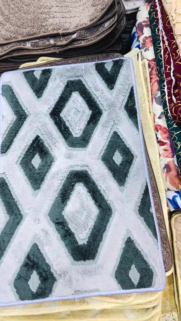 مفروشات الحياوي • سوق الكوت الكبير • توصيل جميع المحافظات