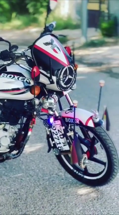 السلام عليكم دراجه بوكسر مرقمه رقم ديالى البيع مديل 2019بعدها شركه مكينه شرط مامفتوحه دراجه جانت مضمومه ربع ماذب عليها دراجه مجنبزه  مرتبه اي نقص مابيها تحويل ثاني يوم السعر 1700او بيها مجال الطيبين مكاني ديالى ناحيه السلام الاستفسار ***********
