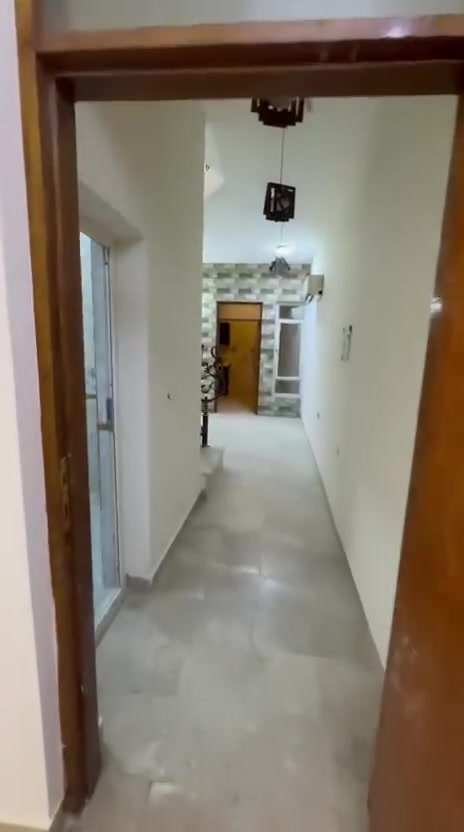 كرادة داخل • ١١٠م • ٣ غرف