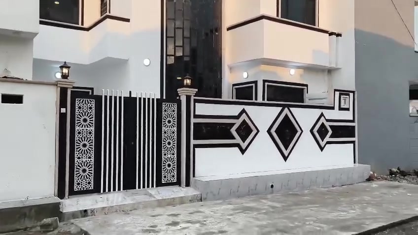بيت للبيع مساحه 110 متر مربع كامل خدمات ماء كهرباء تبليط سعر 60 وبي مجال خلف معمل غاز دجله بيع مستعجل الاستفسار اتصال على الهاتف *********** بي واتساب *********** مراجعه مكتب صكر الهاشمي
