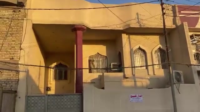 بيت بل حبيبية مقابيل مركز شرطه الحبيبية منطقة راقية و نضيفه مساحه البيت 125 الواجهة 10 النزال12ونص طابقين وسطح  بناء حديث للاستفسار ***********